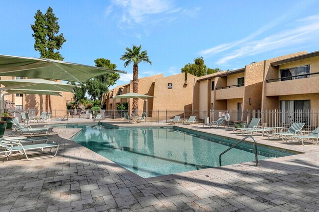 Building Photo - 8055 E Thomas Rd Unit K102