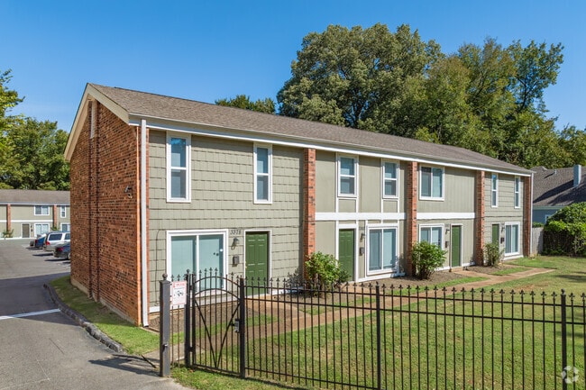 Photo - Spottswood Manor