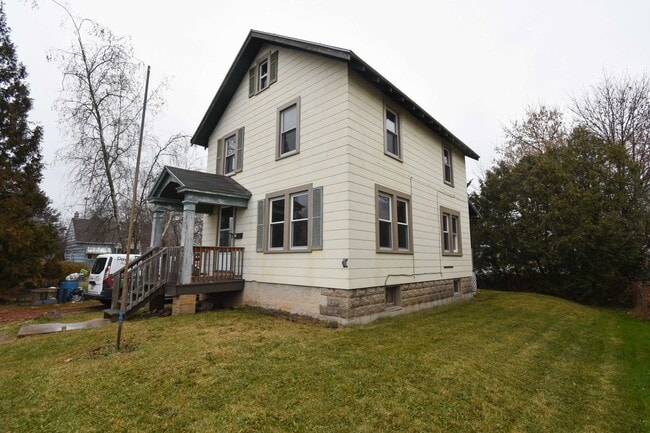 Photo - Spacious Three Bedroom House in Mill Hall!