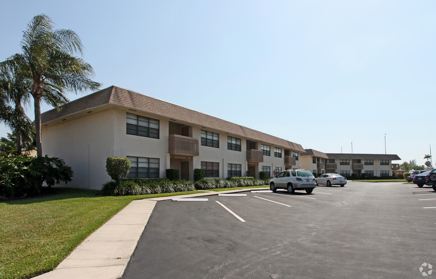 Marina Townhomes - Marina Townhomes