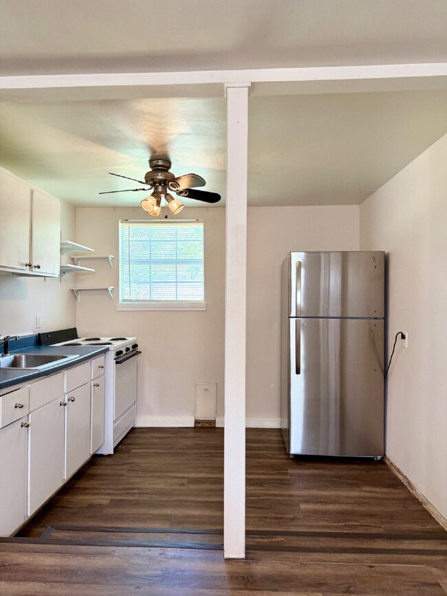 Photo - Great Rear Unit with Loft!