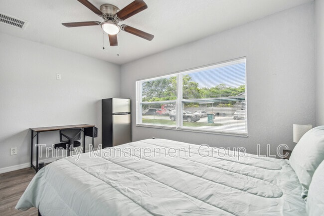 Photo - 380 Jeru Blvd Unit 6