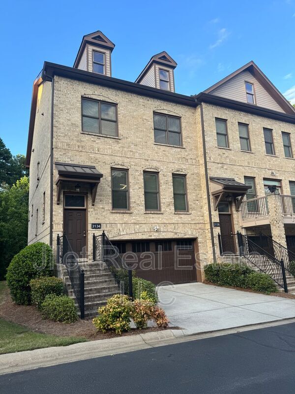Photo - 3134 Chestnut Woods Dr House