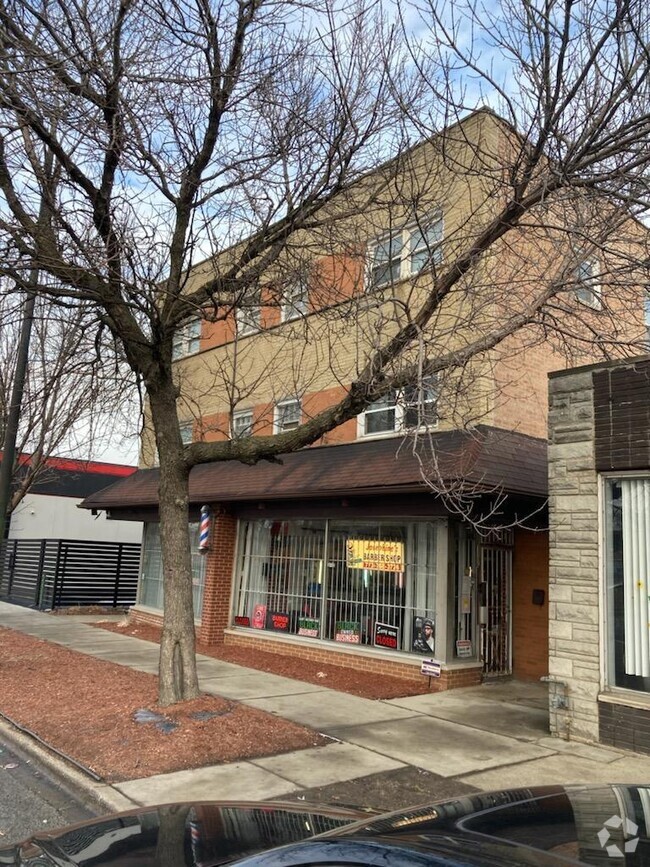 Building Photo - 8833 S Stony Island Ave Rental