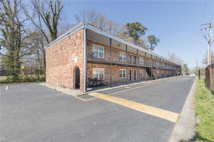 Photo - 5667 Brickell Rd Unit 6