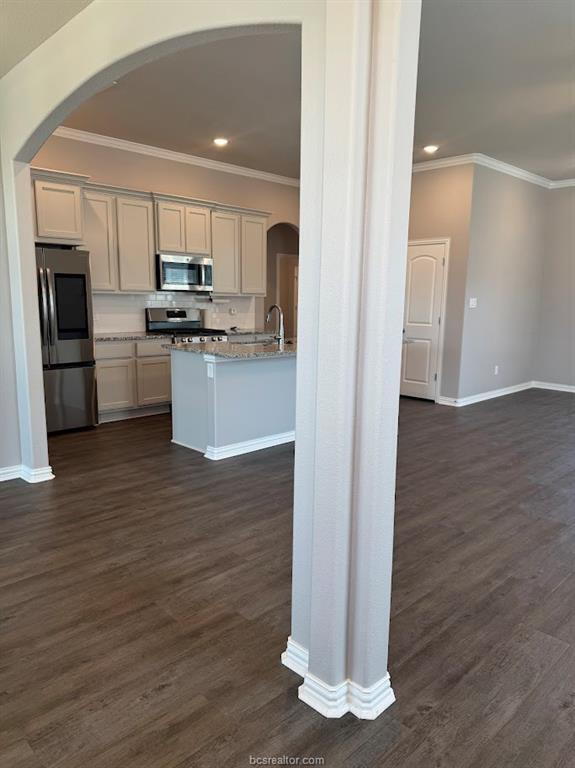 Photo - Southern Point Subdivision with Pool, Basketball and Pickleball. Includes washer and dryer in the...