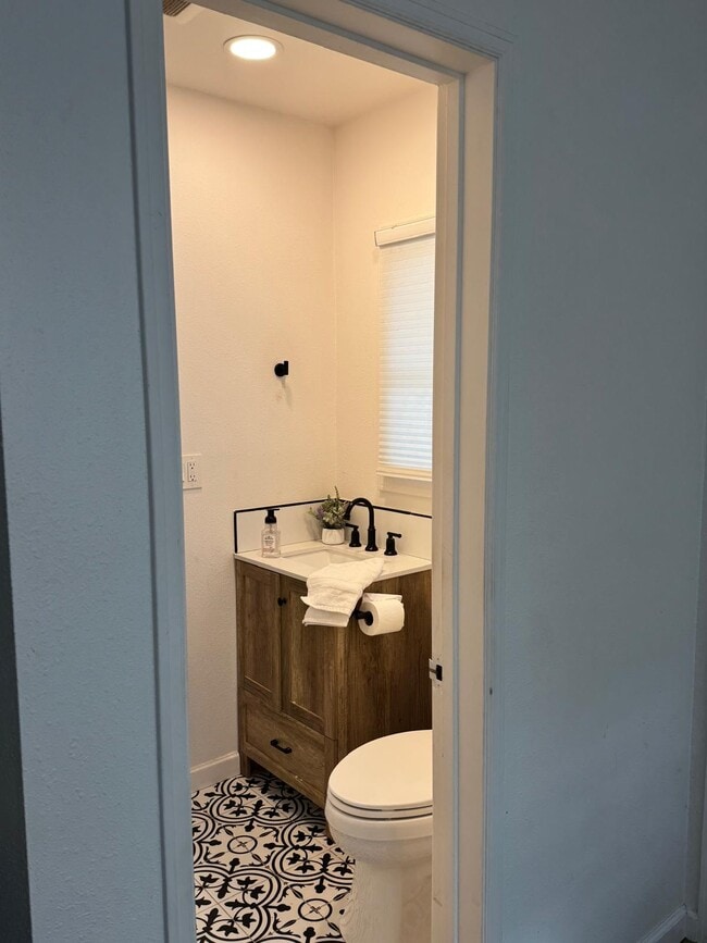 Photo - 2237 Via Fernandez