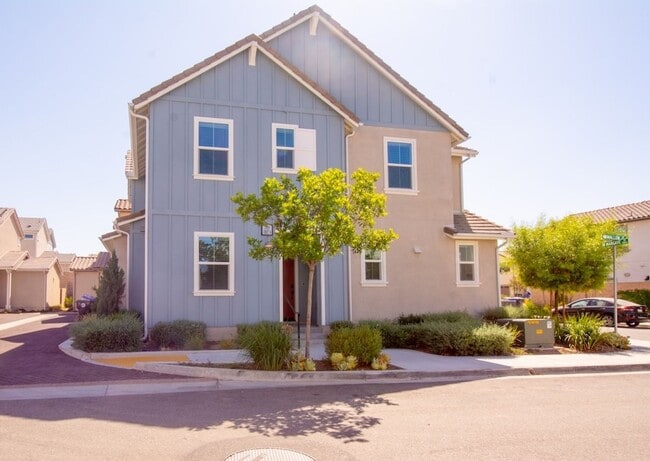 Building Photo - 7039 Mallow Dr Rental