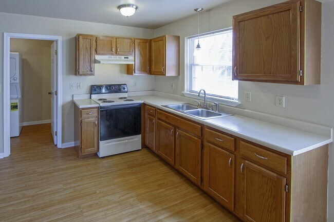 Photo - Towns on Evelyn