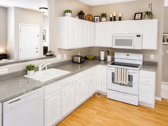 Photo - 1201 Timber Way