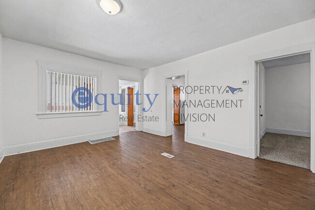 Photo - 4893 S Wasatch St