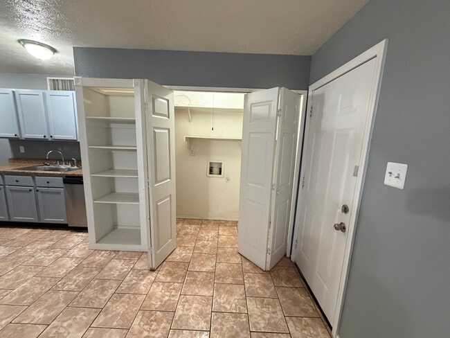 Photo - 24307 Rockin 7 Dr