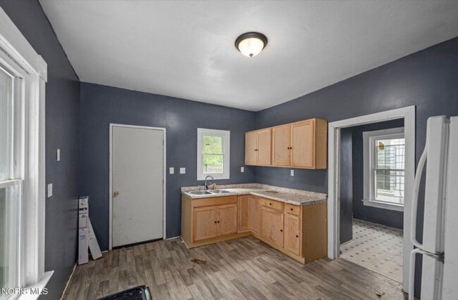 Photo - 2615 Lagrange St
