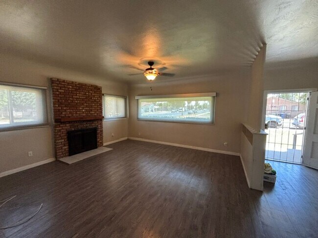 Photo - 603 Garrett St
