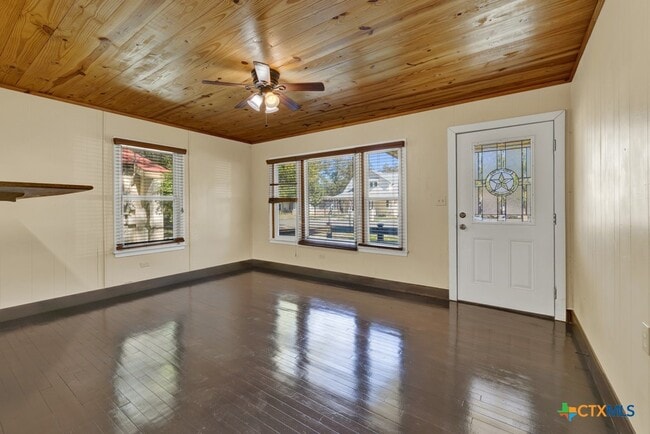 Photo - 927 N Union Ave