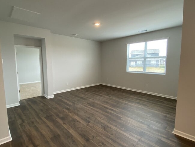 Photo - 5058 Hunters Village Dr