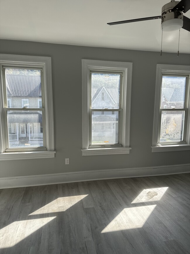 Photo - 1465 Pennsylvania Ave