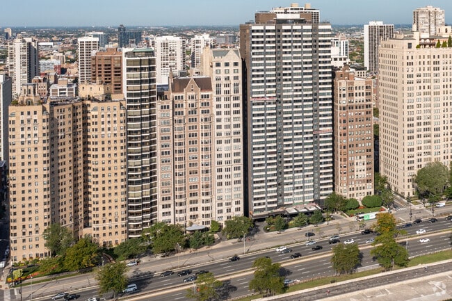 Photo - 1430 N Lake Shore Dr