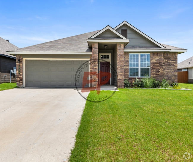 Building Photo - 824 N Fork Ranch Rd Rental