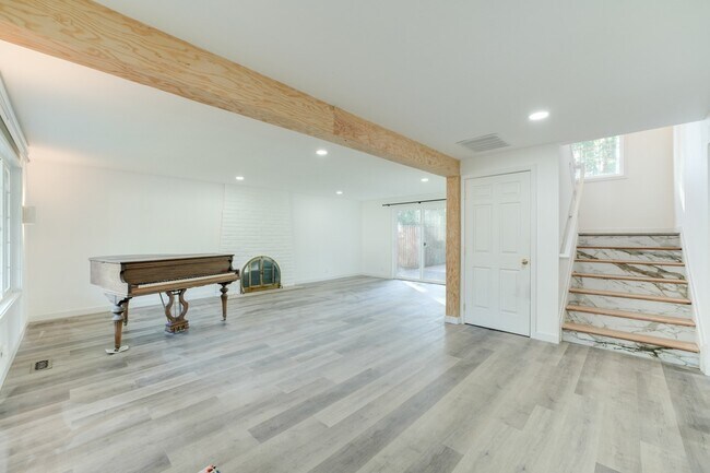 Photo - 12225 105th Ave NE