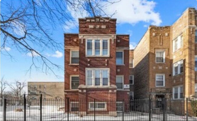 Building Photo - 11022 S Vernon Ave Unit 1W Rental