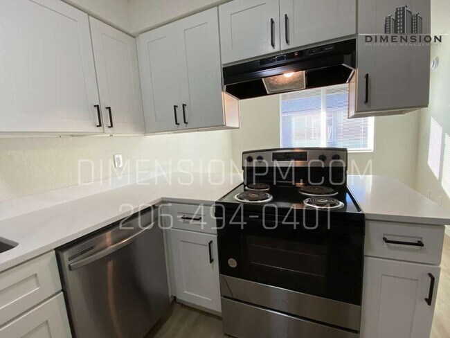 Photo - Refreshed 2 bed 1 bath in the City of Pacific!  Easy to Tour! (close to trails!)