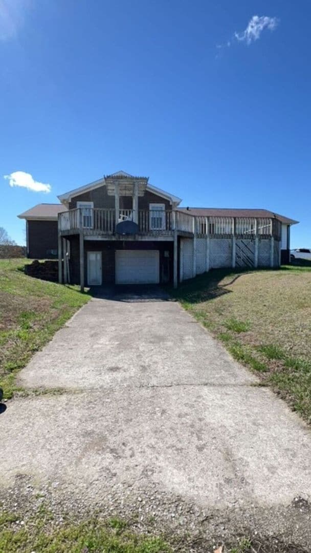 Photo - Home in the Country
