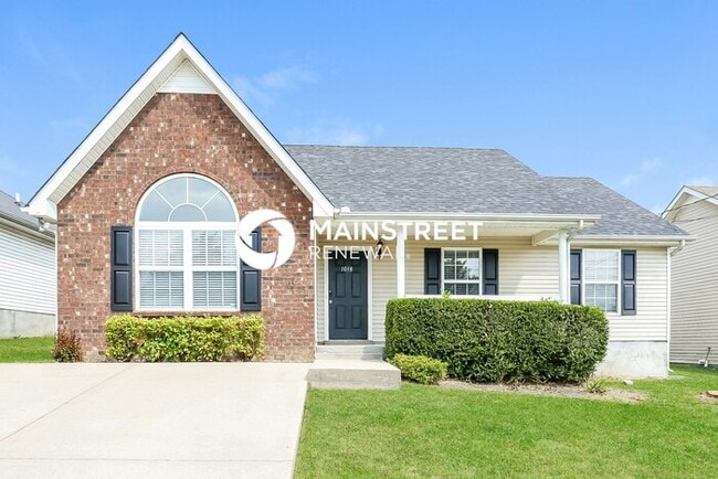 Building Photo - 3 Bedroom Pet-Friendly Home in LA VERGNE, TN with Main Street Renewal