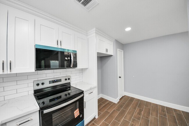 Photo - 10250 Bridgeland Ln