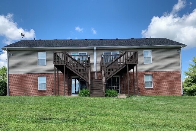 Rear Entrance - 3982 Shepherdsville Rd Unit Apt D