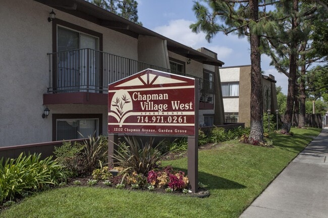 Building Photo - Chapman Village West Apartments