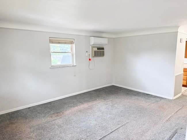 Photo - 7134 Delaware Ave Unit # 4