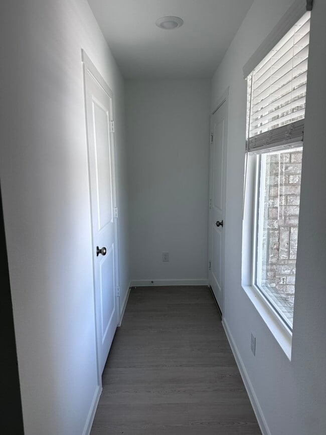 Photo - 1340 Alfred St