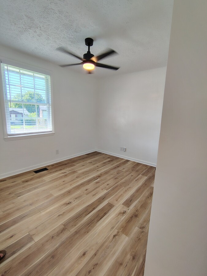 Photo - 3136 Greggwood Dr