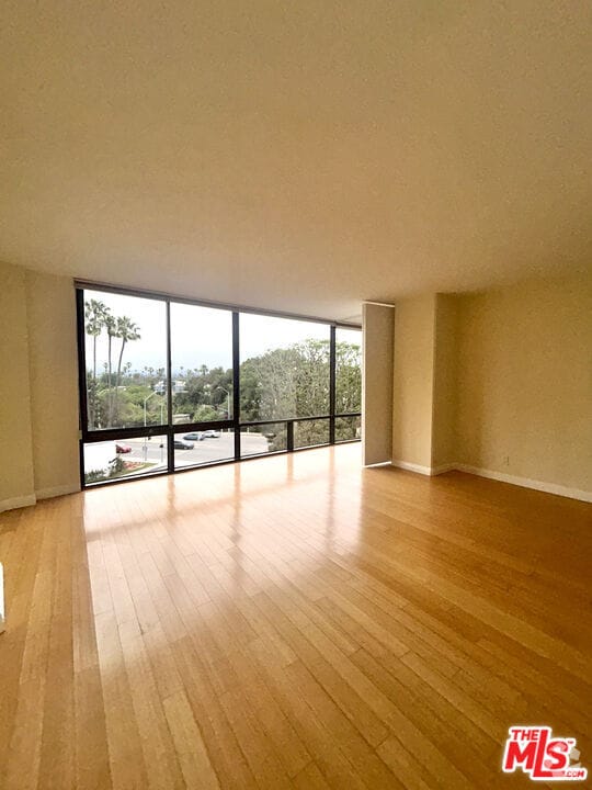 Building Photo - 4337 Marina City Dr Unit 135 Rental