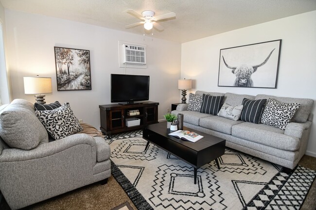 Photo - William Pointe by Kading