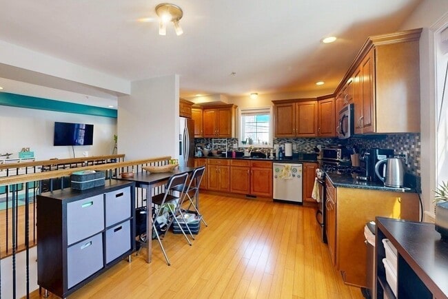 Photo - 1 Hadley St
