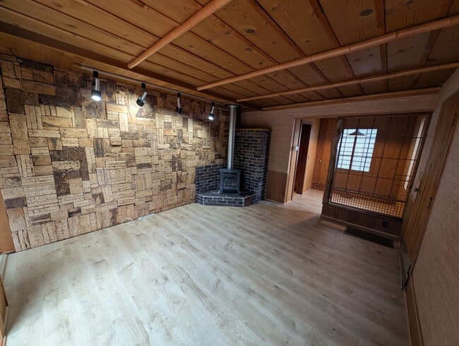 Photo - Rent Your Own Oasis! Available Now!