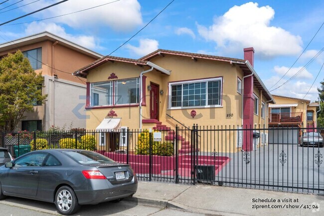 Building Photo - 850 40th St Rental