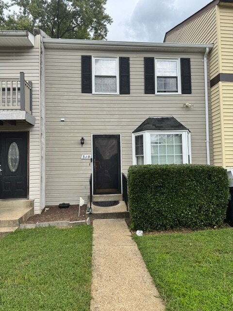 Building Photo - 310 Harry S Truman Dr Rental