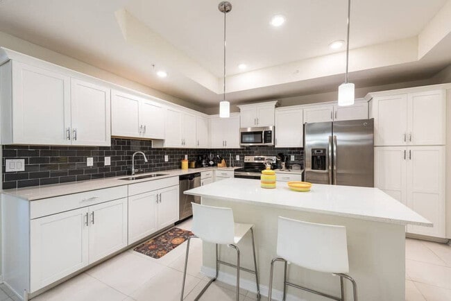 Photo - 4741 Clock Tower Dr Unidad ID1280773P