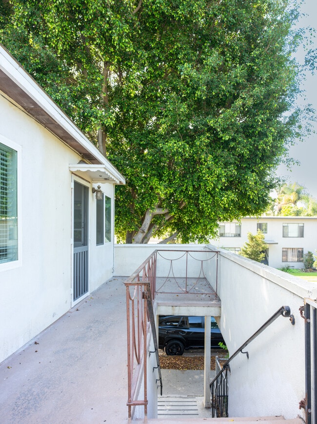 Photo - 2900 Exposition Blvd Unit B