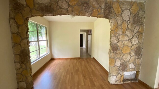 Photo - 229 Candler Ave