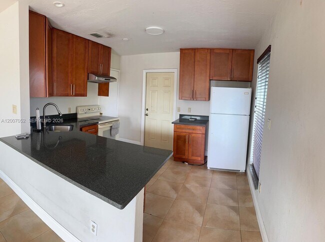 Photo - 20923 SW 117th Ave Unit 0