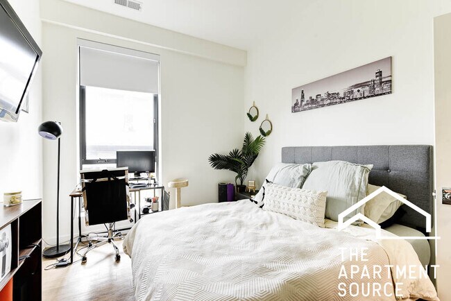 Photo - 3461 N Lincoln Ave Unidad 202