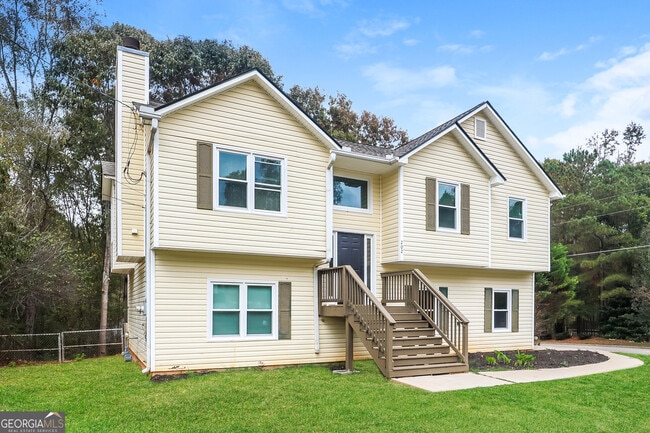 Photo - 202 Wesley Mill Way