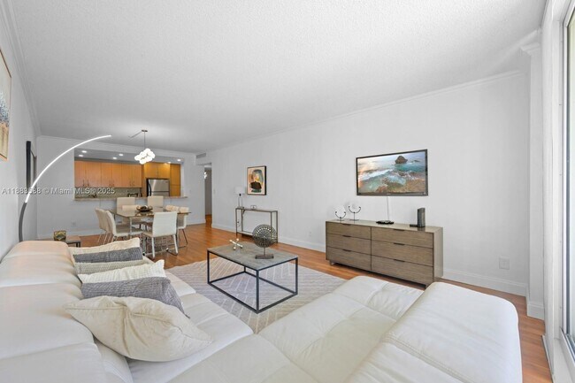 Photo - 19380 Collins Ave Unit 609