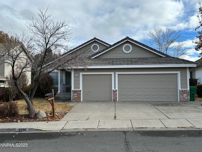 Photo - 6136 Greenbrook Dr House
