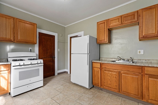 Photo - 201 Hartson St