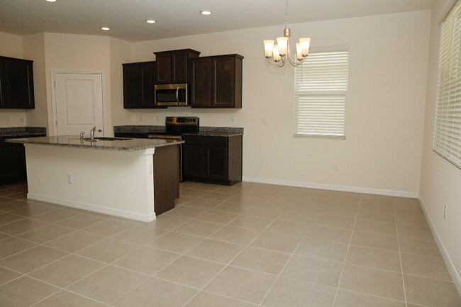 Photo - 13681 Paddington Wy